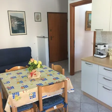 Marina Casa Vacanza * Bosa